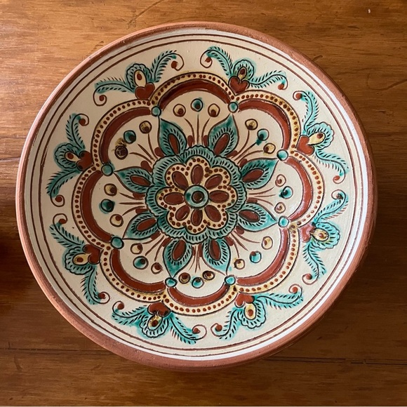 Stunning Vintage Ukrainian Handmade Terracotta Pottery Bowls - Picture 2 of 7